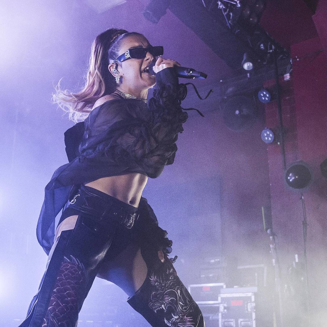 Music, Fashion, Film, Stand Up: A Charli XCX Comedy Show 4